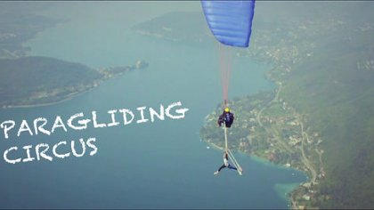 PARAGLIDING CIRCUS