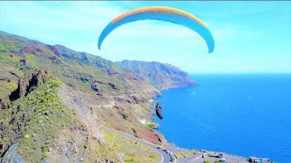 PARAGLIDING CLIFF LAUNCH!